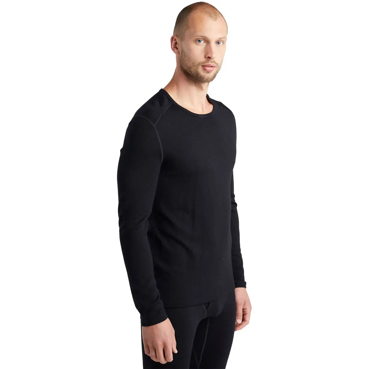 Icebreaker Men's Merino 260 Tech Long Sleeve Crewe Thermal Top 1 Icebreaker Men's Merino 260 Tech Long Sleeve Crewe Thermal Top